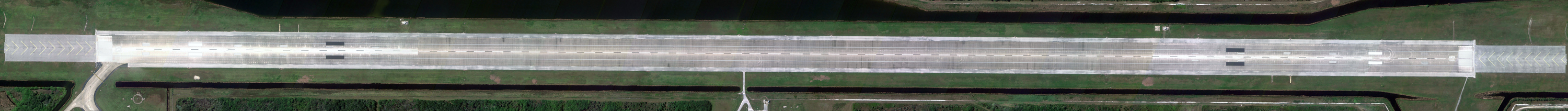 Shuttle Landing Facility Runway (2).jpg